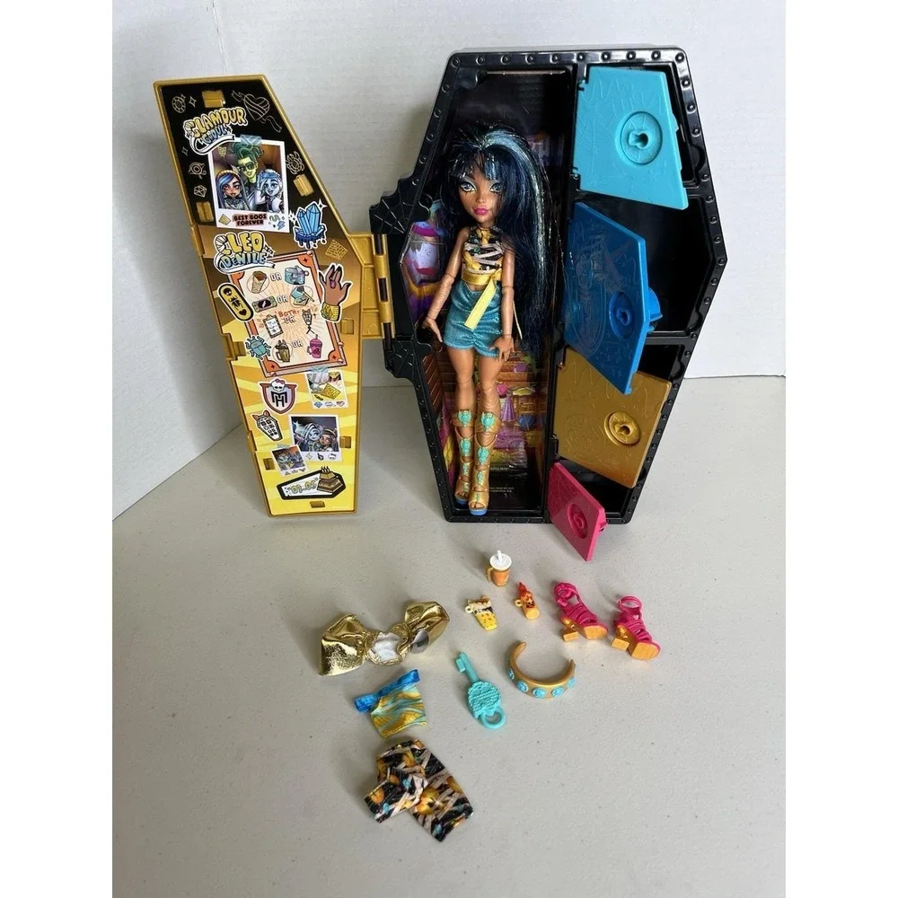 monster high cleo storage locker